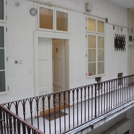 Michalska Apartment プラハ エクステリア 写真
