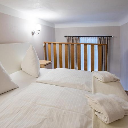 Michalska Apartment プラハ エクステリア 写真