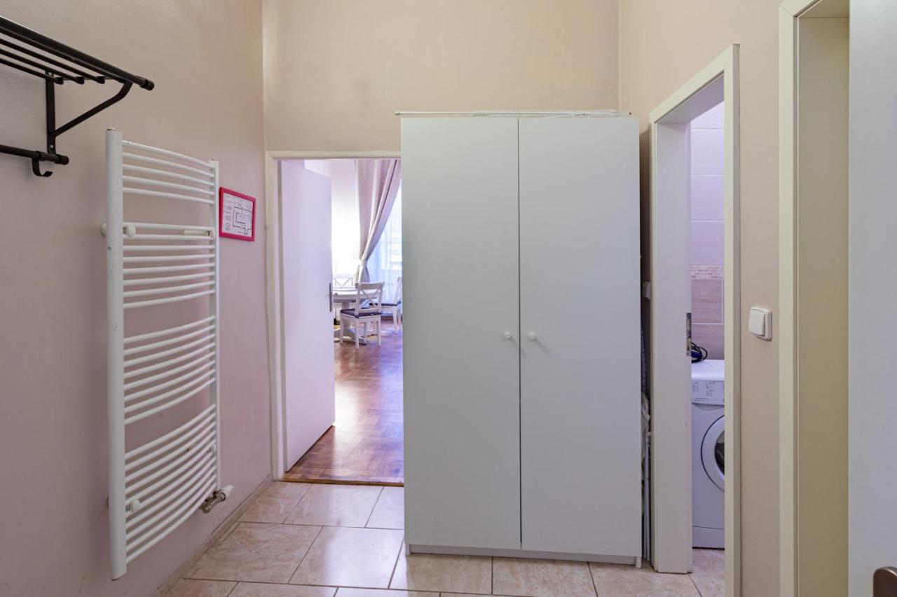 Michalska Apartment プラハ エクステリア 写真