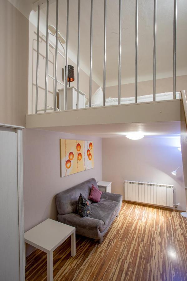 Michalska Apartment プラハ エクステリア 写真