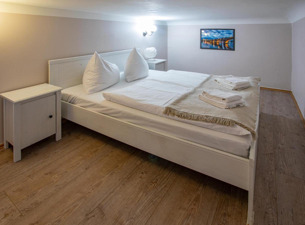 Michalska Apartment プラハ エクステリア 写真