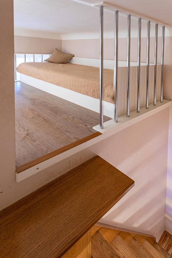 Michalska Apartment プラハ エクステリア 写真
