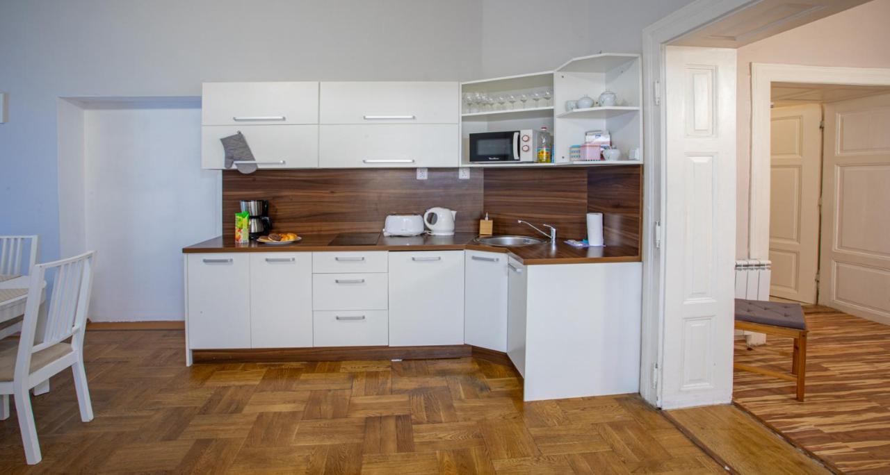 Michalska Apartment プラハ エクステリア 写真