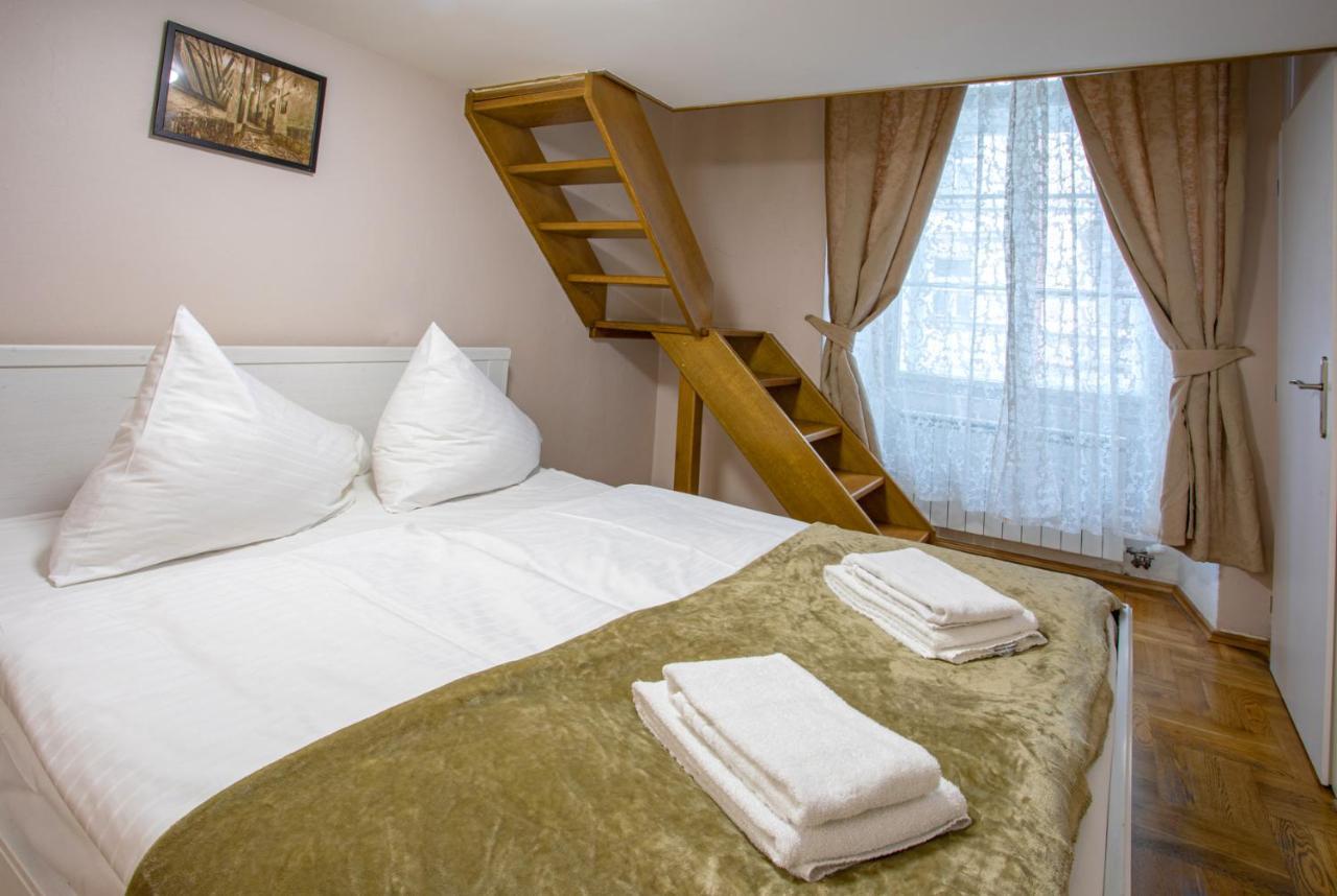Michalska Apartment プラハ エクステリア 写真