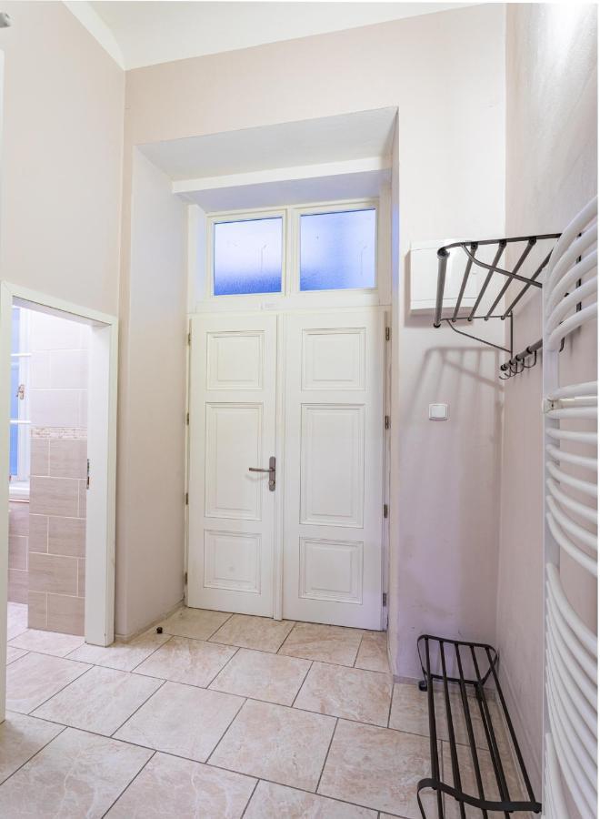 Michalska Apartment プラハ エクステリア 写真