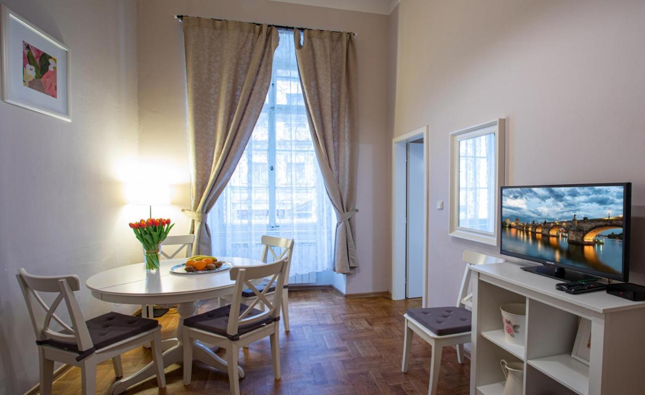 Michalska Apartment プラハ エクステリア 写真